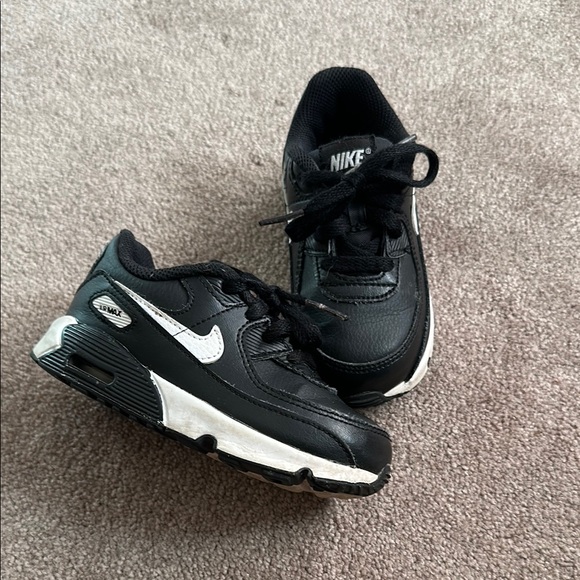 Nike Classic Black and White Kids' Sneakers - Picture 1 of 6